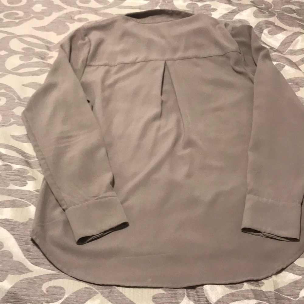 H&M blouse - Picture 3 of 3